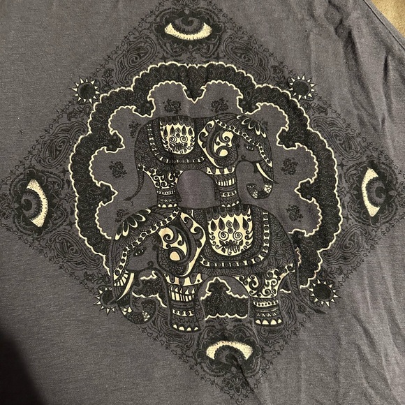 Charlotte Russe Tank with Elephant Design - Picture 2 of 6